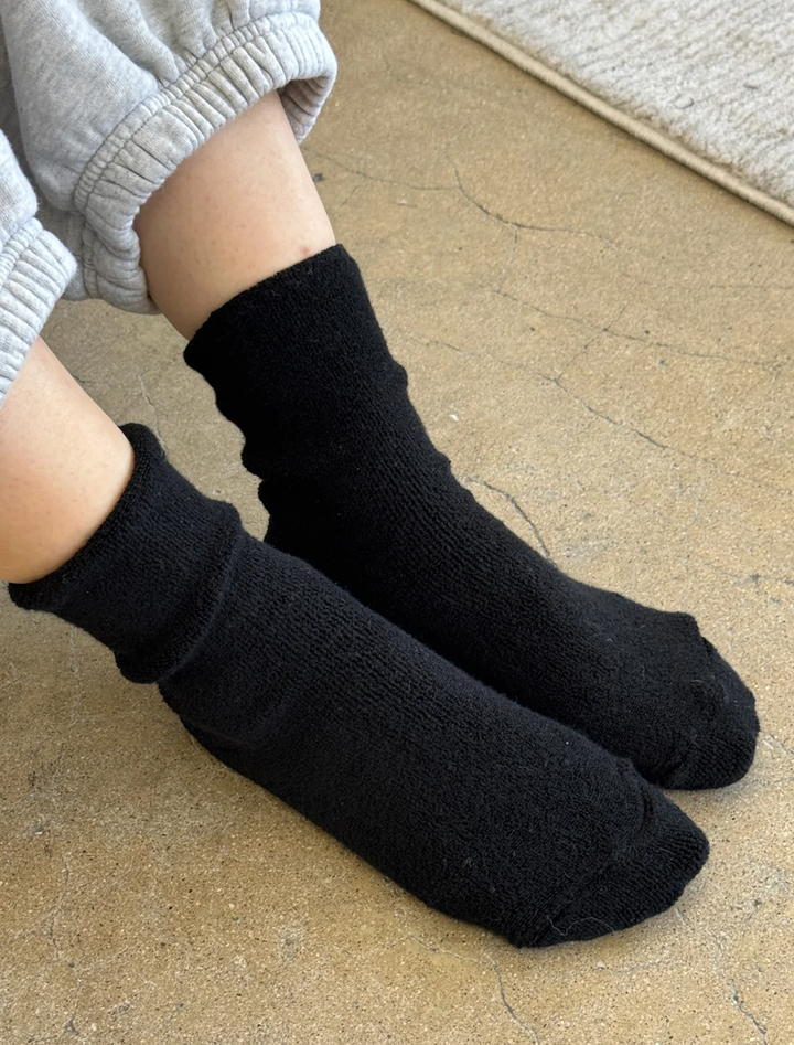 cloud socks in black