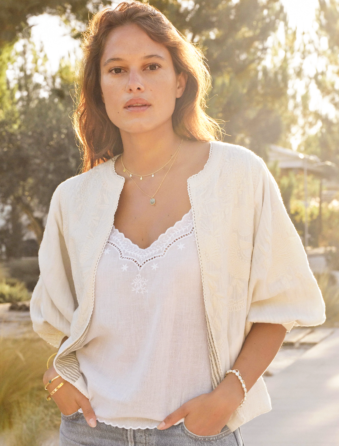 averi embroidered jacket in ivory