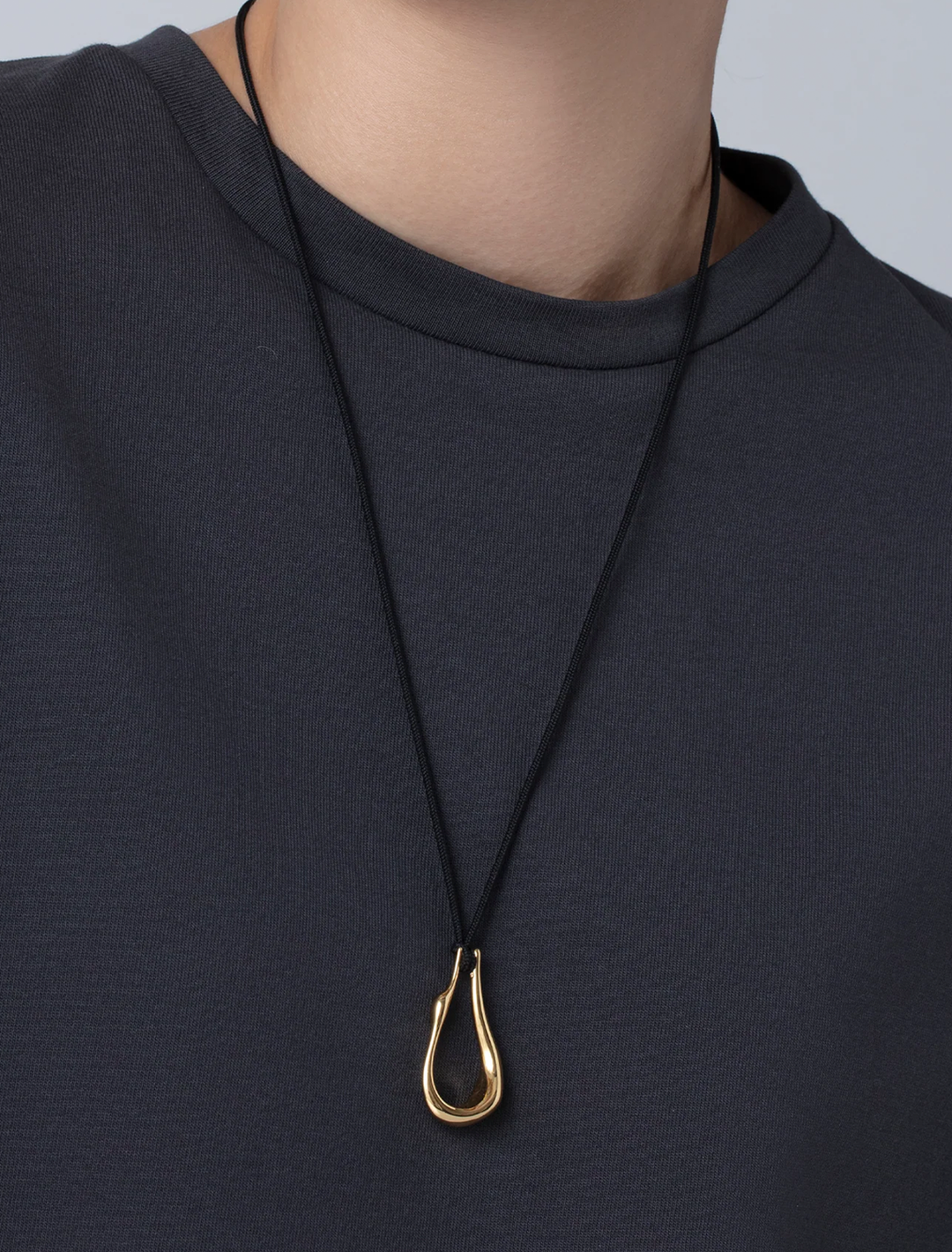 egret rope necklace in gold