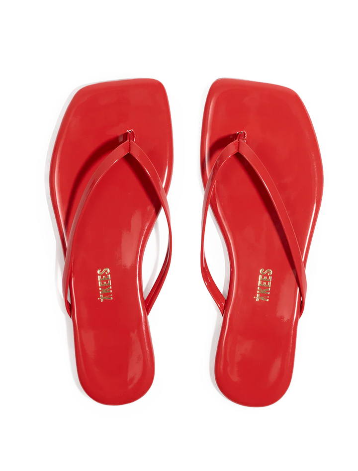 square toe lily in red gloss