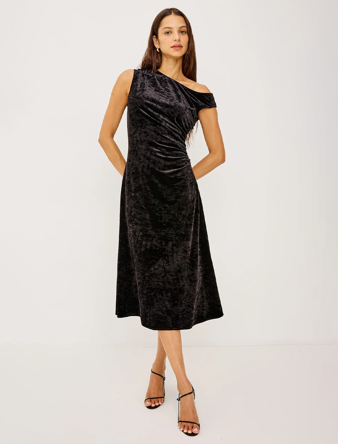 delores dress in black