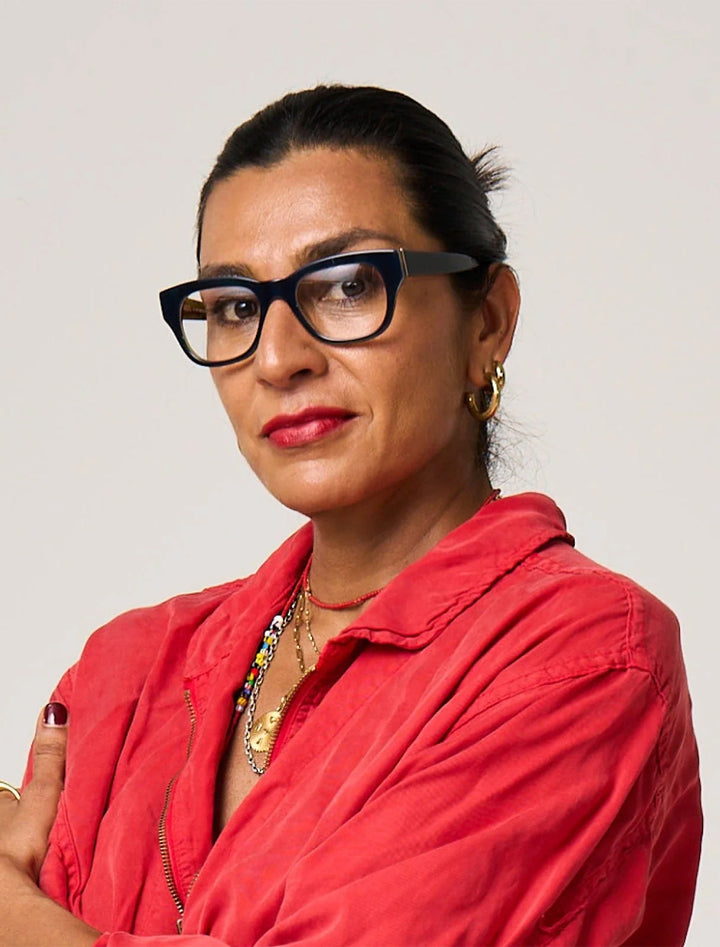 miklos in contraband