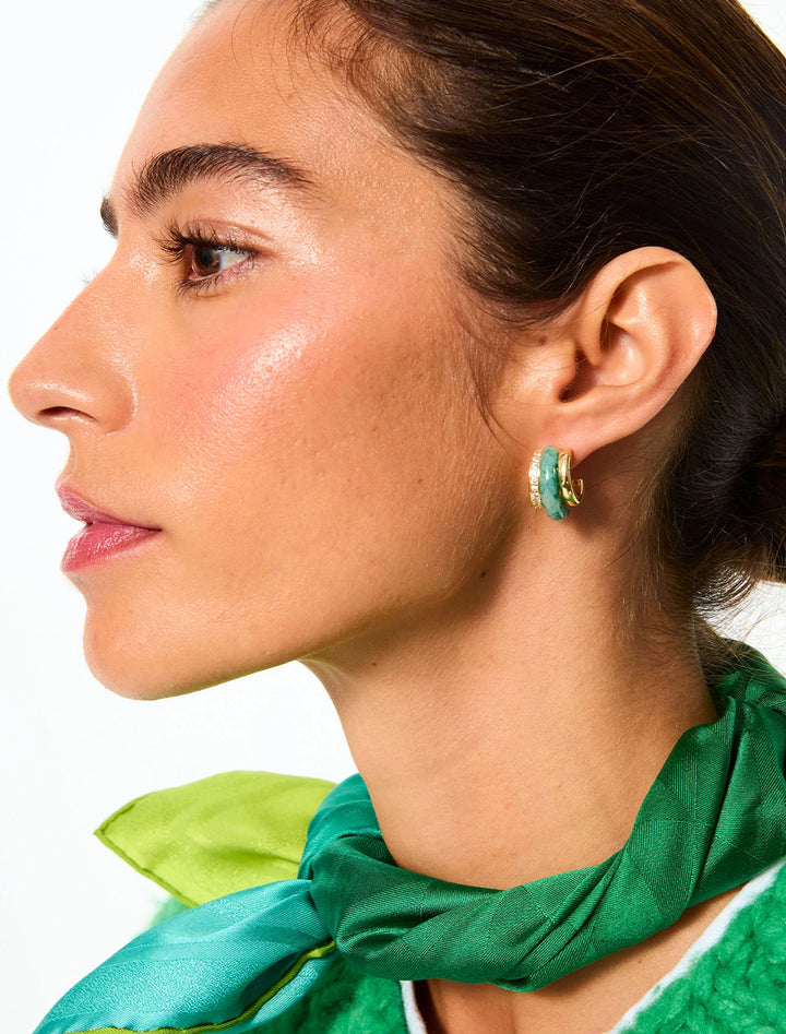 the stone huggie in moss agate