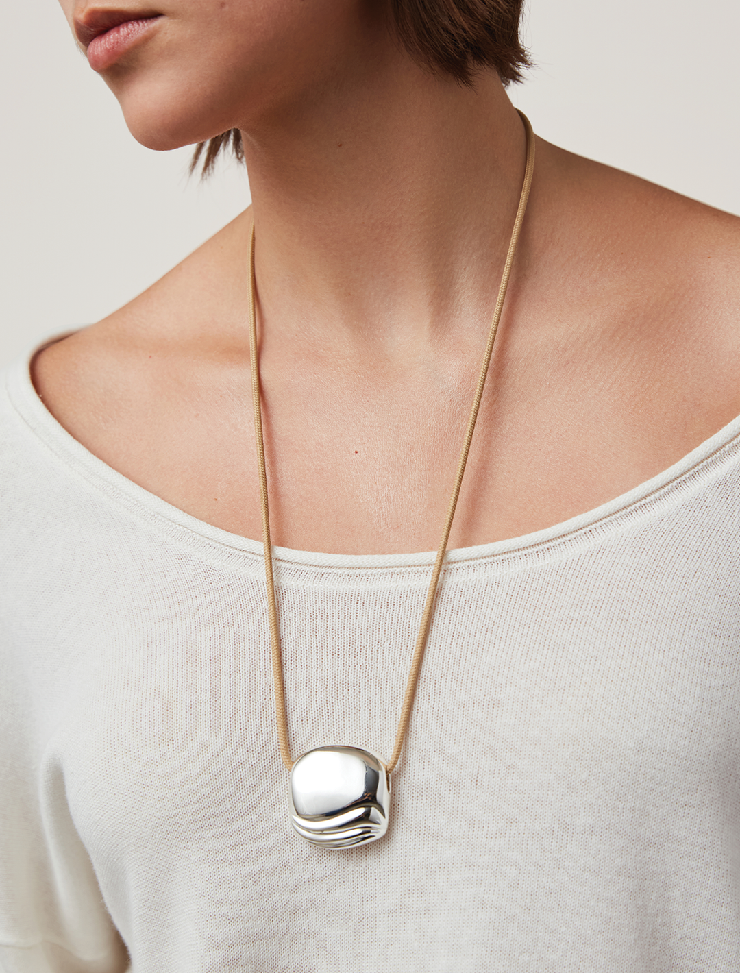 rue rope necklace in silver