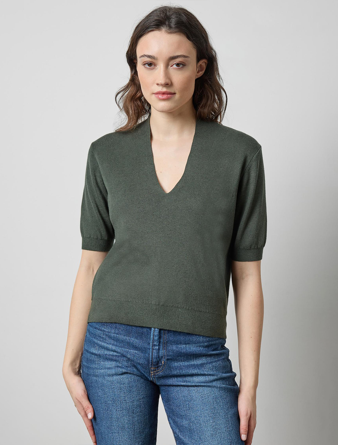 v neck elbow sleeve sweater in balsam