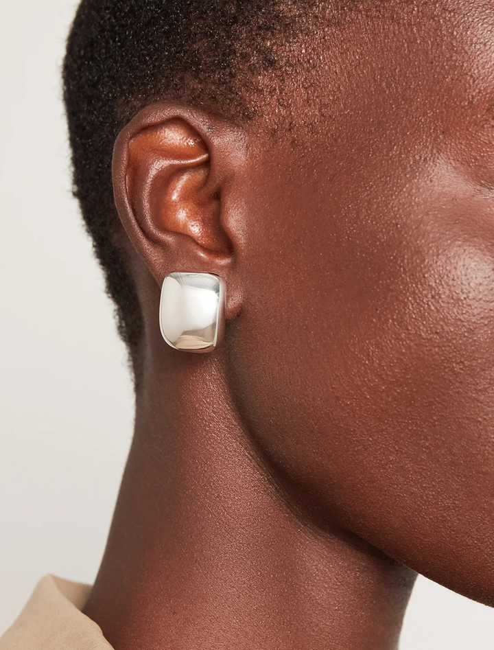 small tate earring in silver