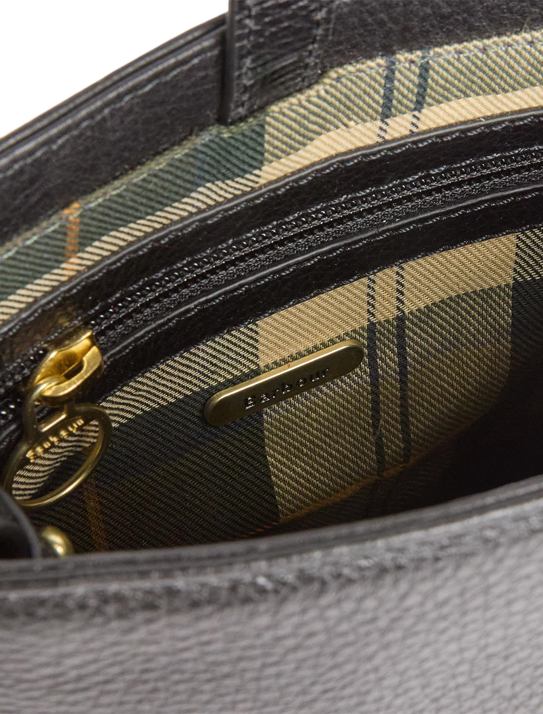 cedar mini bucket bag in black