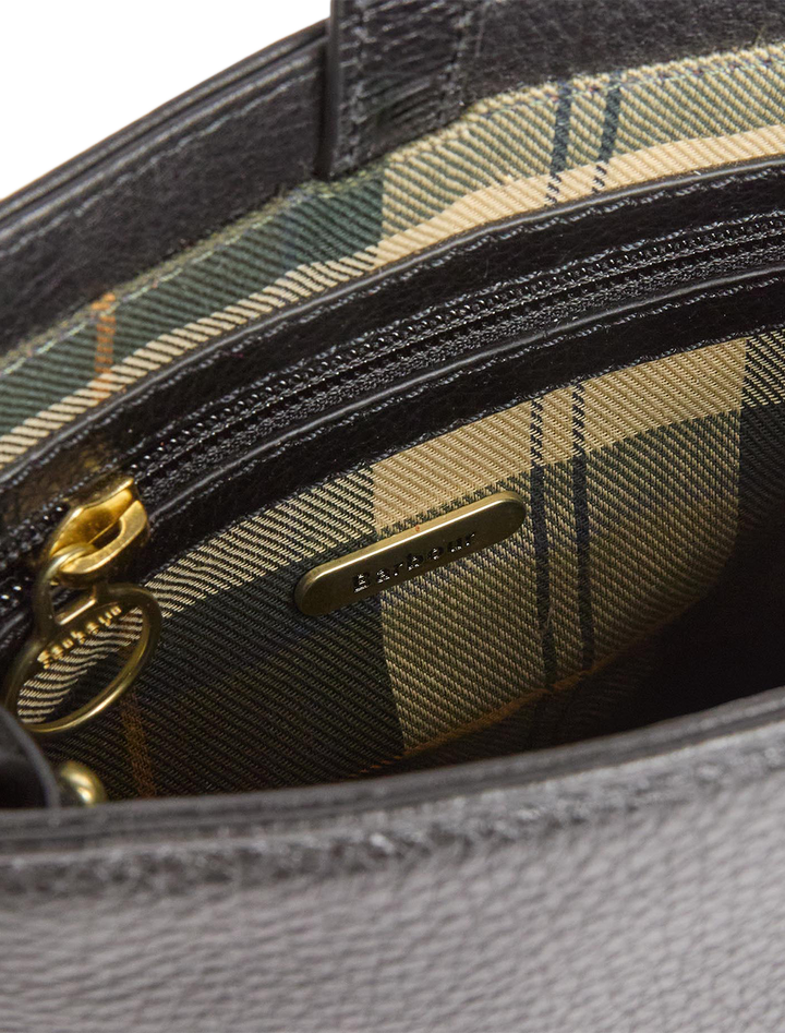 cedar mini bucket bag in black