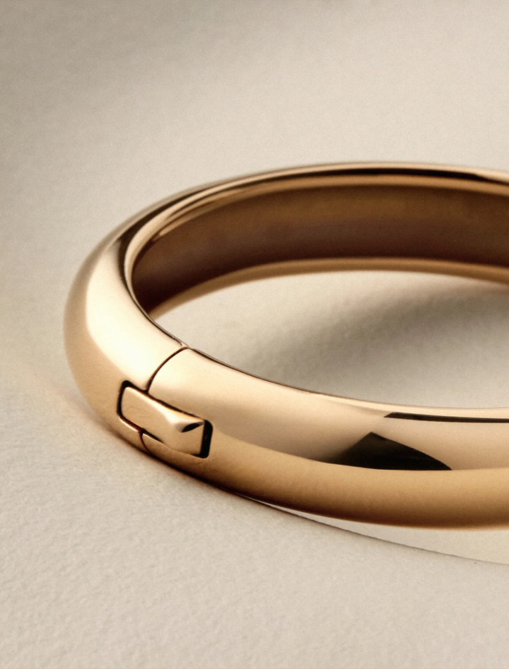 gia mega bangle in gold
