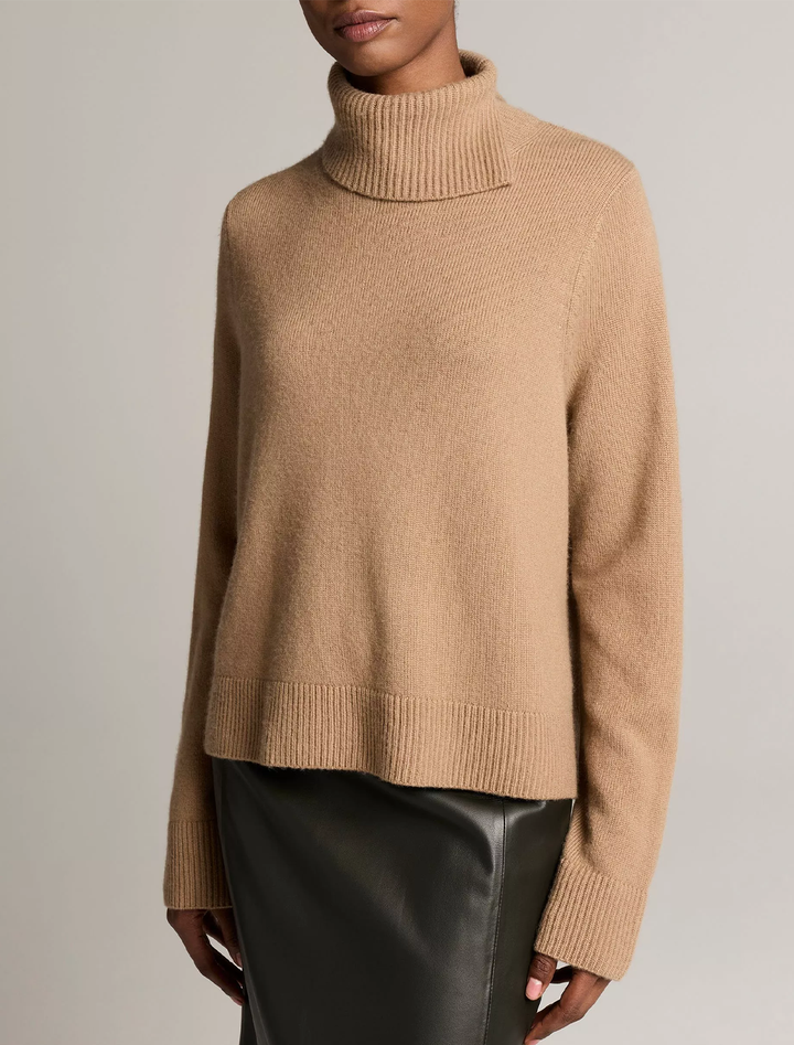 swing turtleneck slit sweater in camel