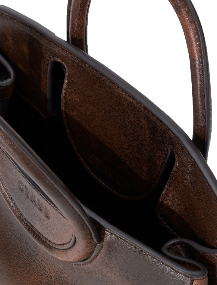 maude mini carryall in distressed espresso