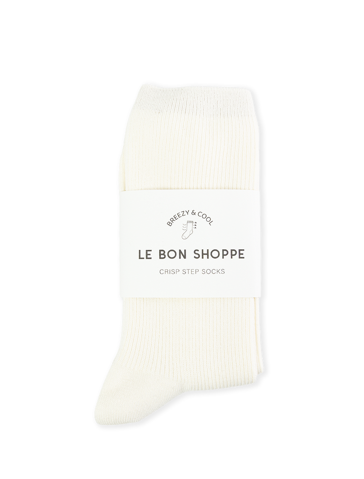 crisp step socks in white