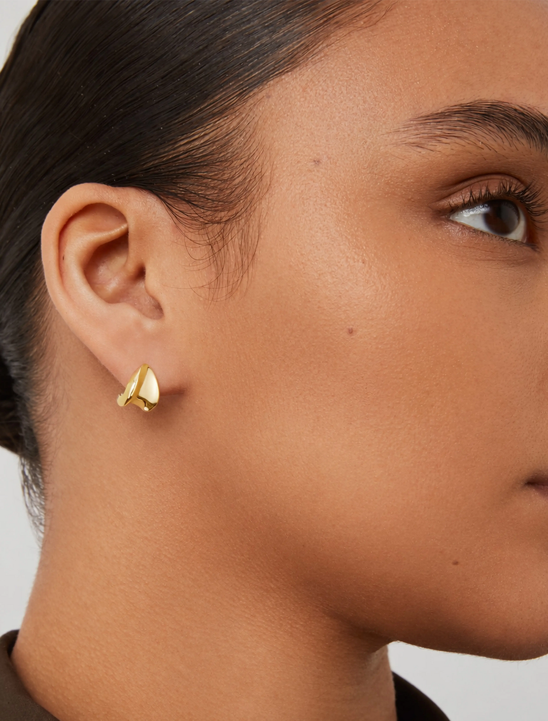 mini paige puffs in gold