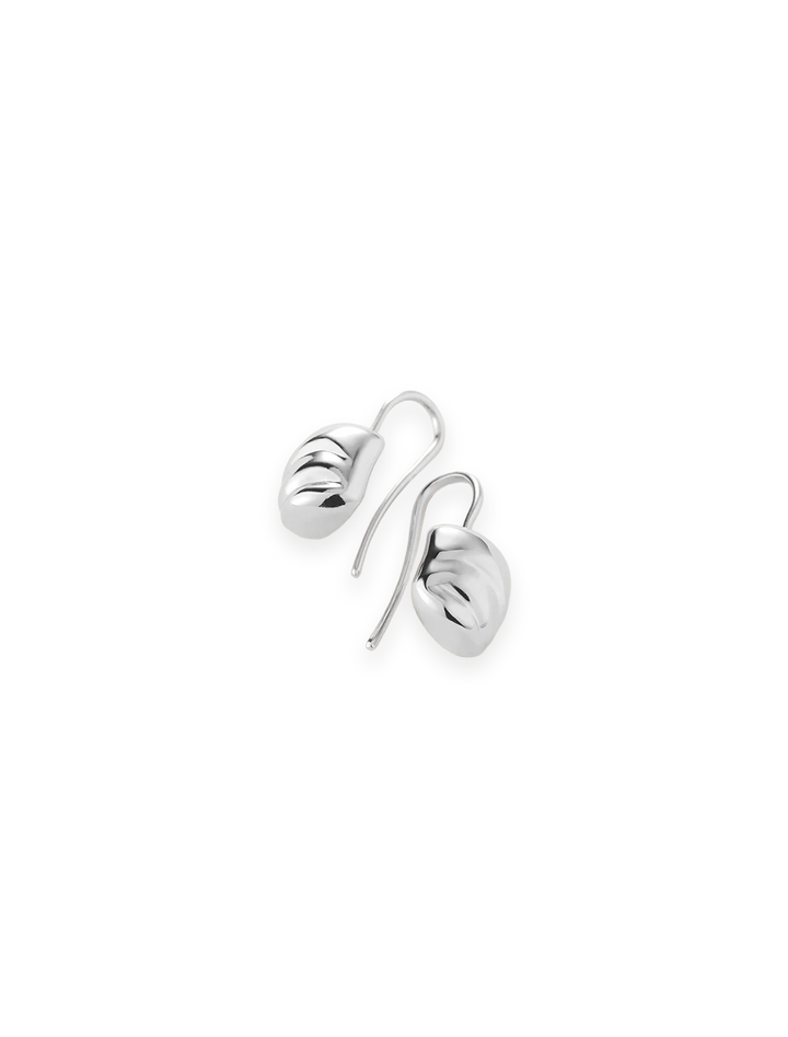 rue drop earrings in silver