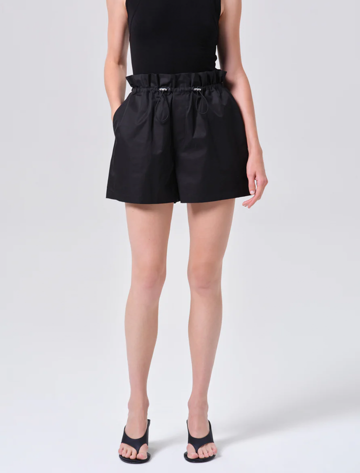 lydia short in black