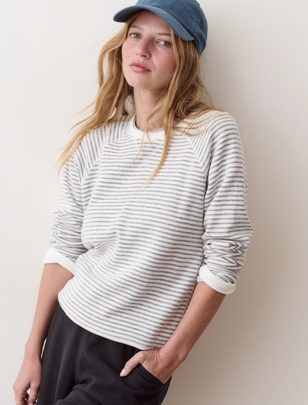 juno reversible raglan in heather grey stripe