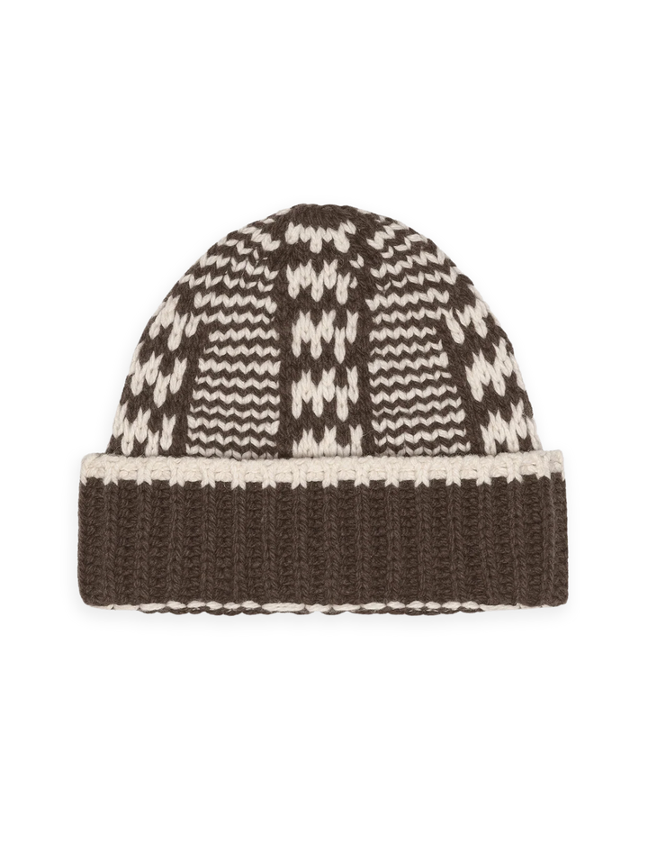 chalet beanie in walnut and cream