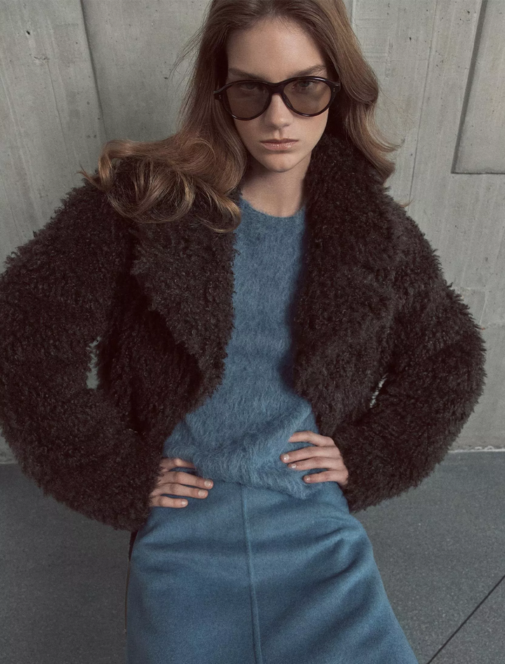 faux fur cropped jacket in pinewood