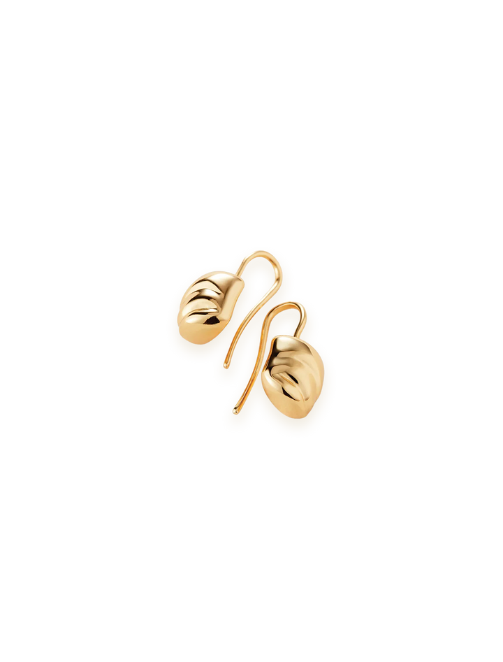 rue drop earrings in gold