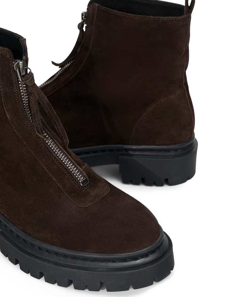 miles zip ankle boot in espresso distressed