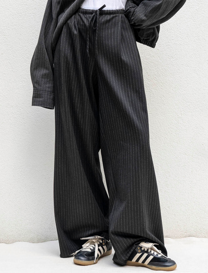 valerie pinstripe pant in charcoal