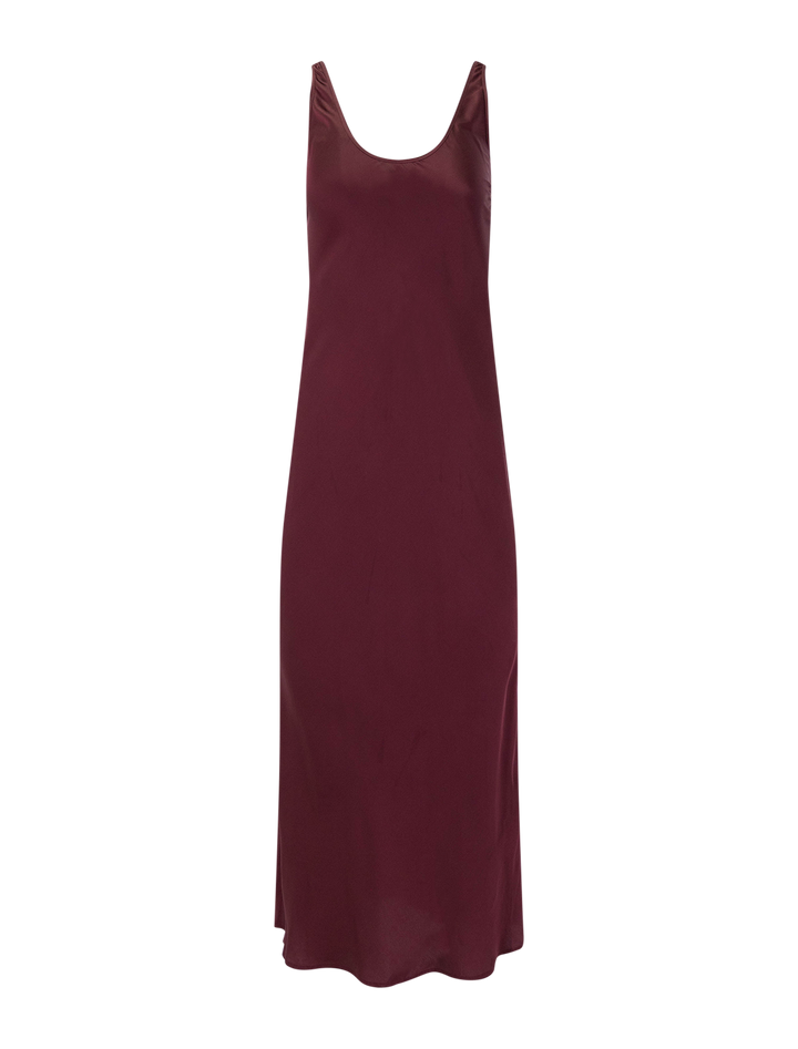 akiya dress in merlot