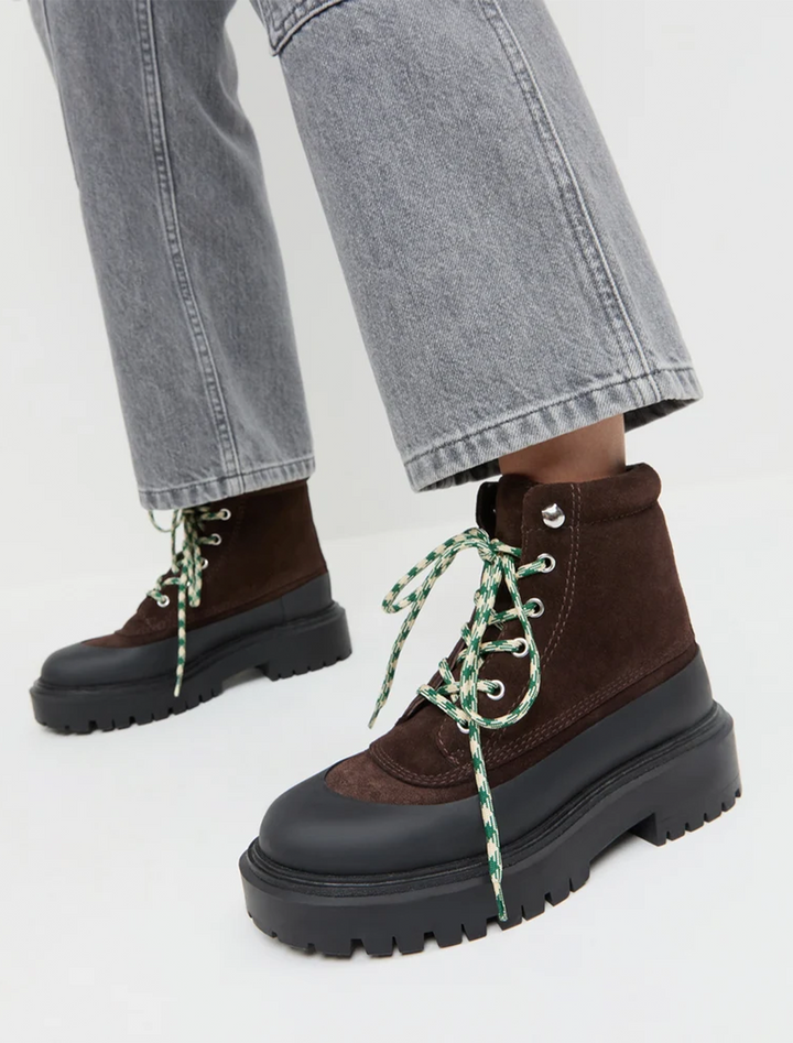 remy boots in tmoro