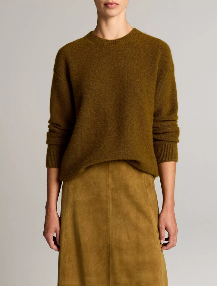 cashmere crewneck sweater in moss ochre