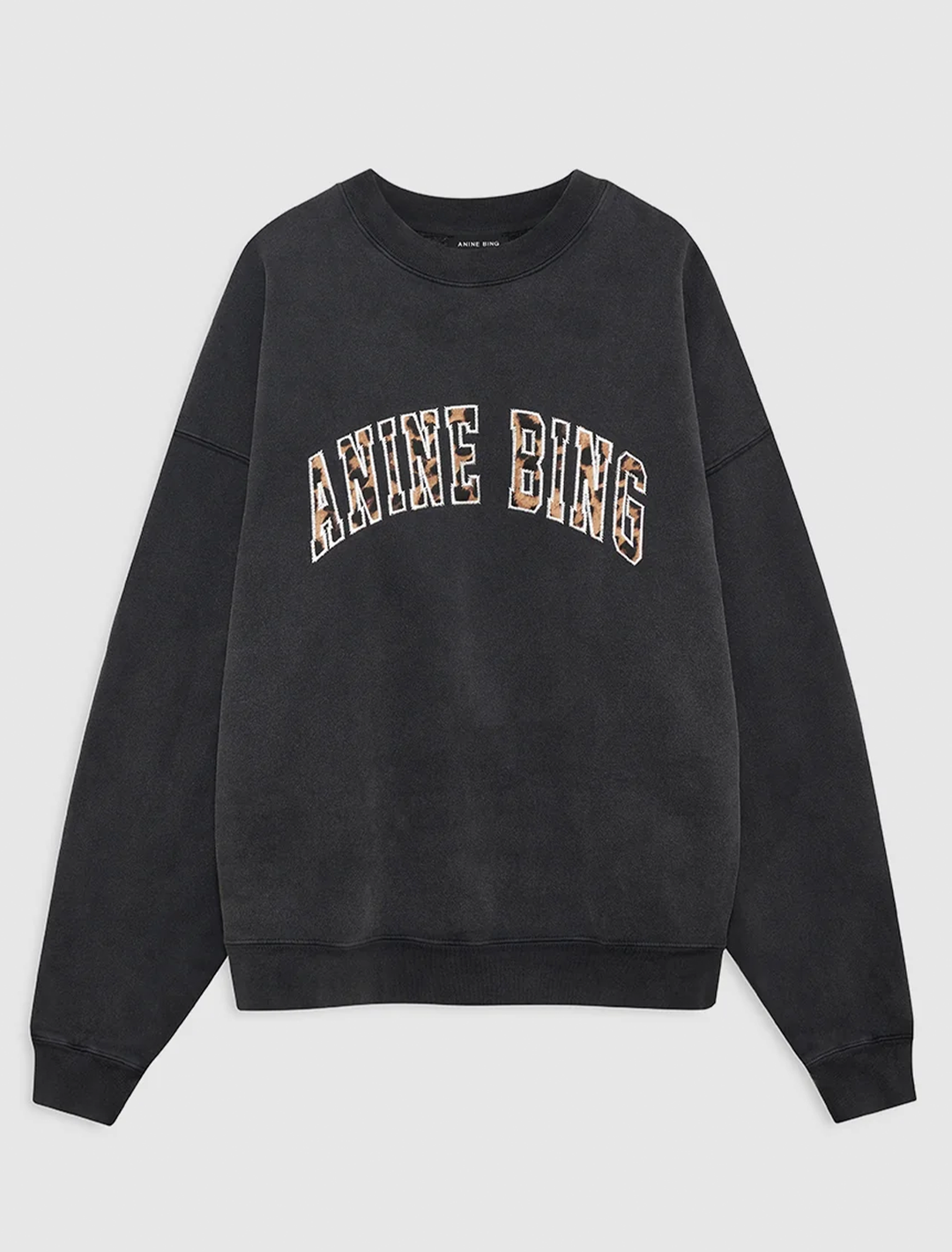 miles sweatshirt in washed black leopard logo