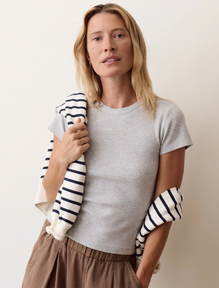 lexi rib crew tee in heather grey