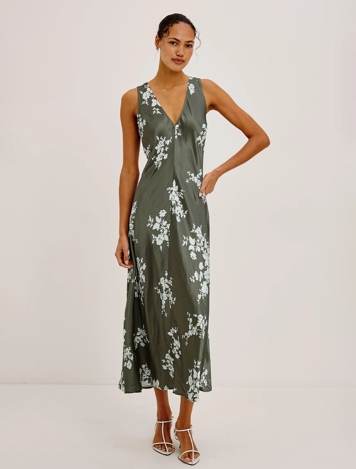 camellia dress in lace floral