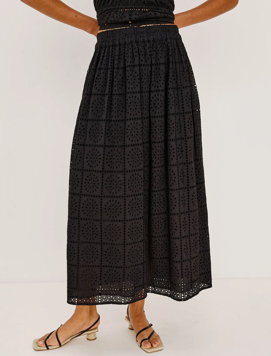 dax skirt in black grid embroidery