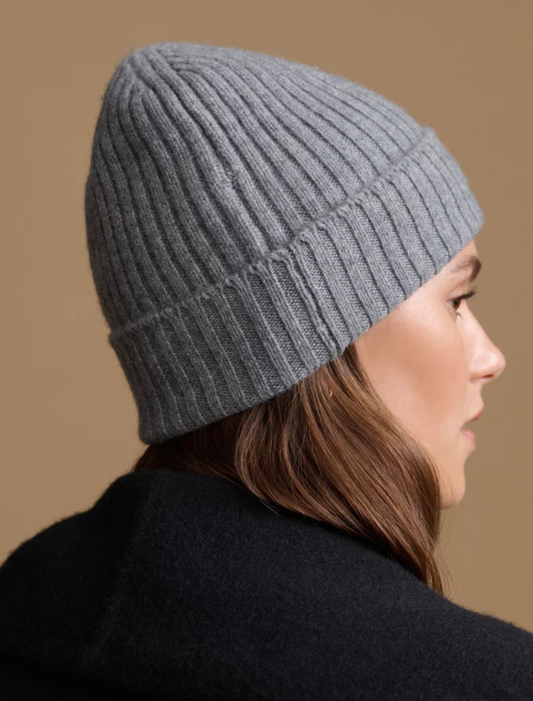 cashmere beanie in grey
