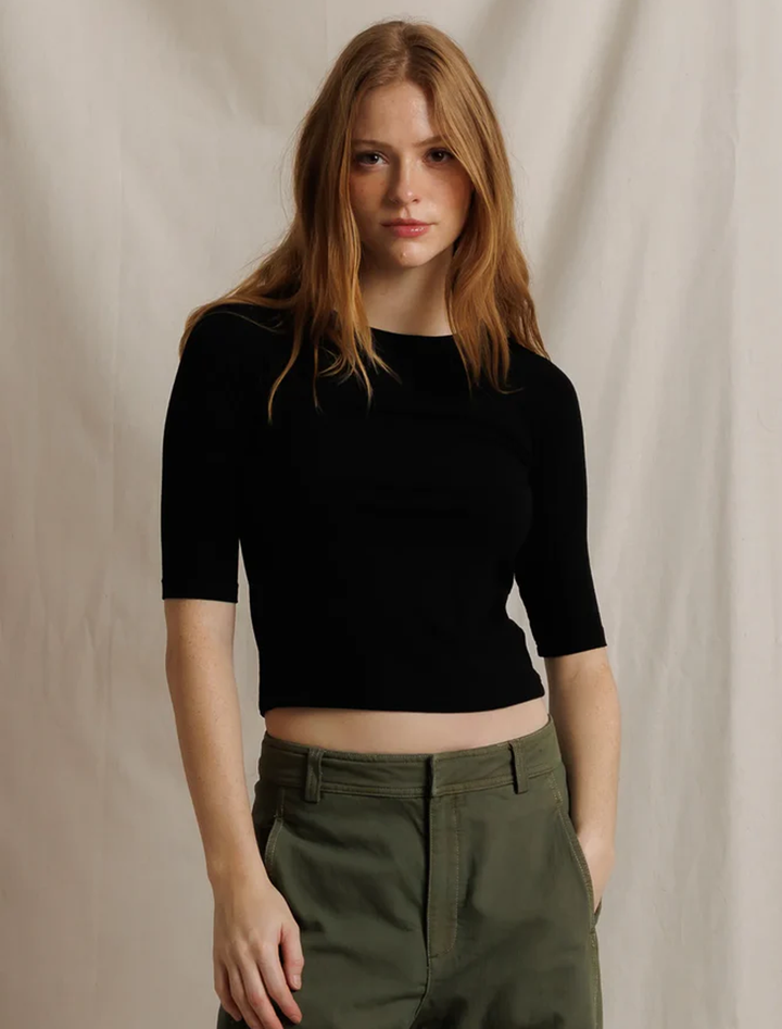 amelia short sleeve luxe rib tee in true black