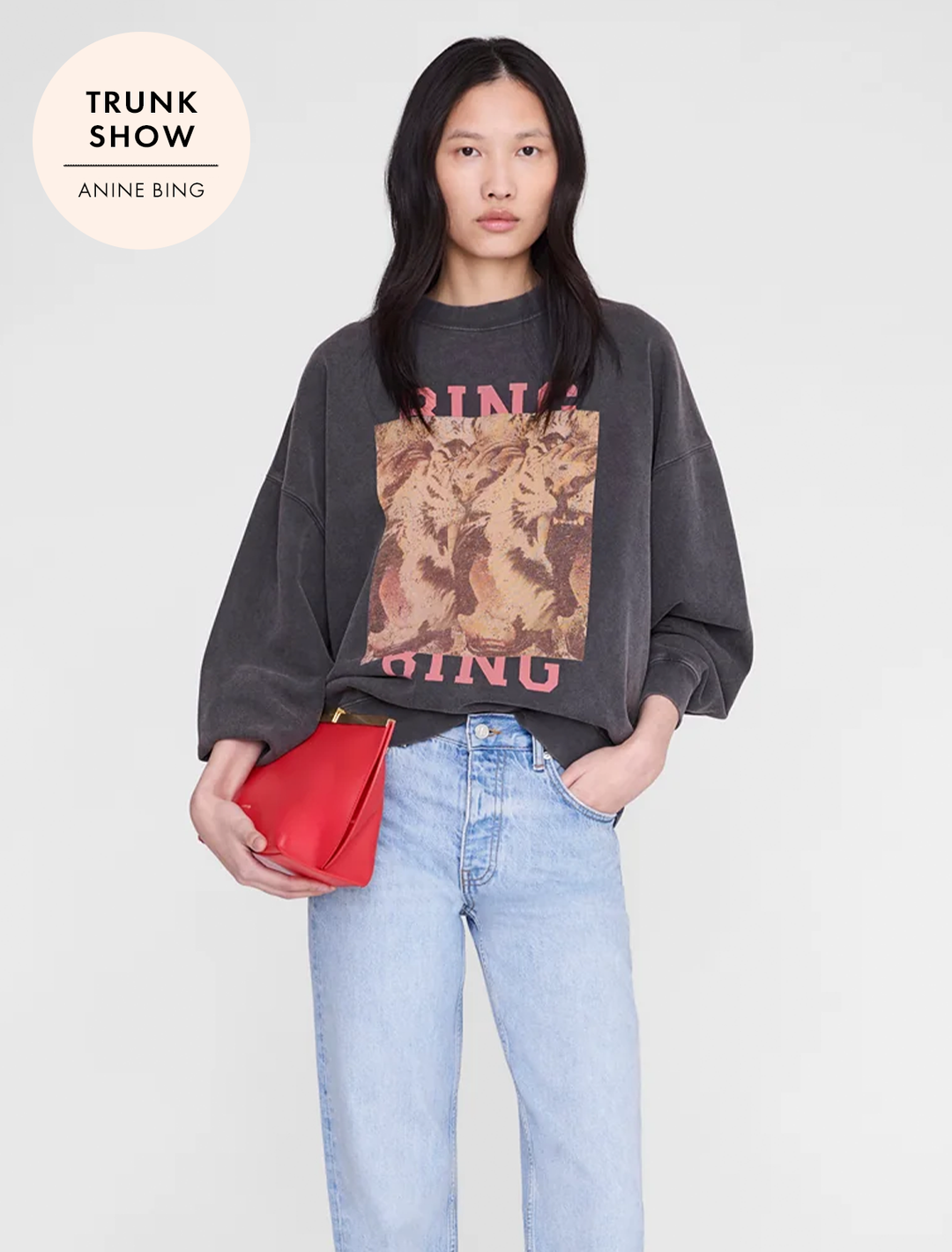 miles sweatshirt in washed black tiger bing
