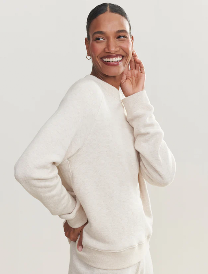 saturday sweatshirt in oatmeal