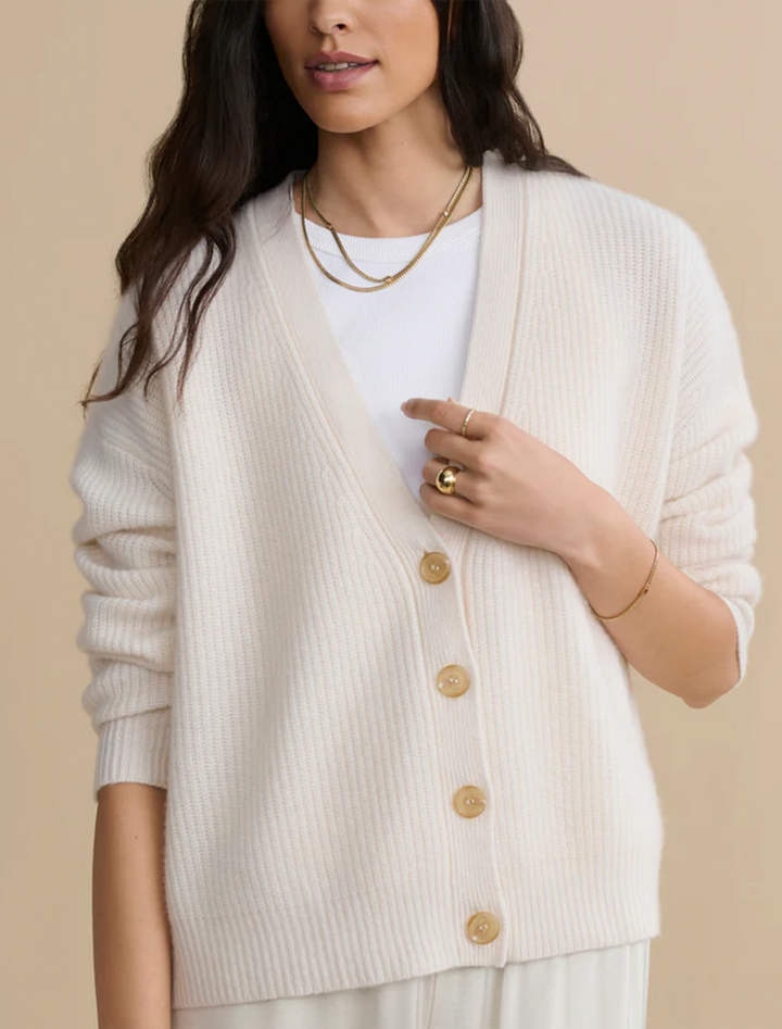 cropped cashmere cocoon cardigan in ivory