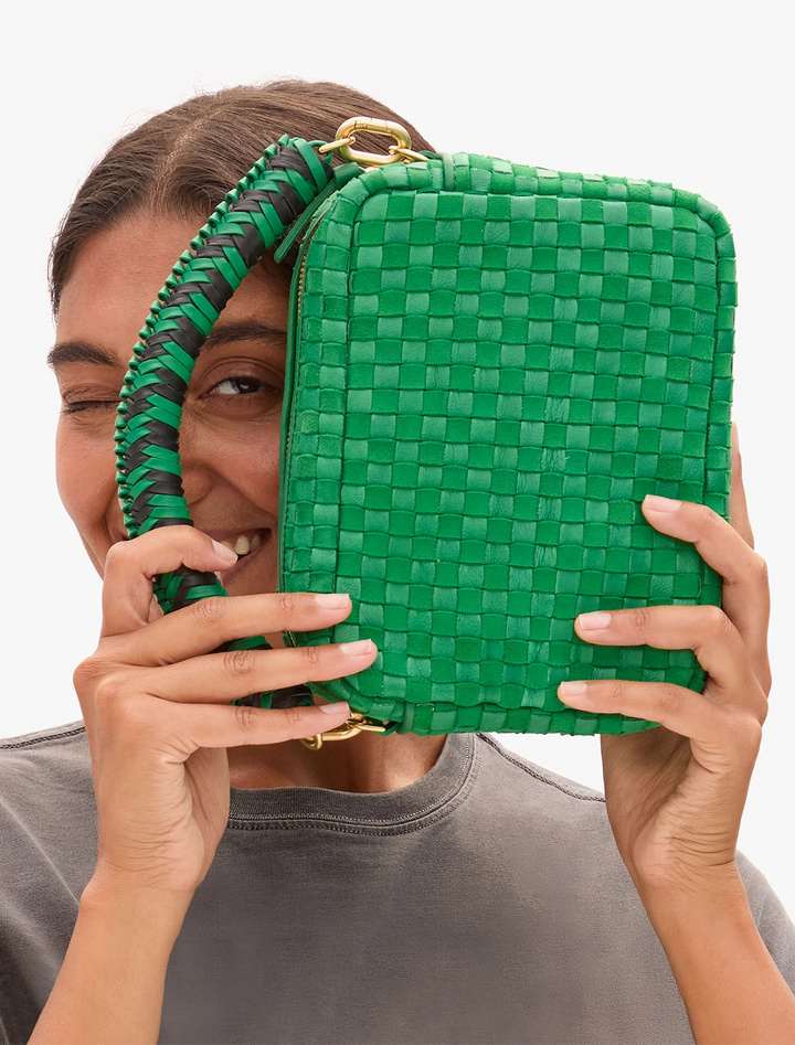 braided top handle in green apple and black