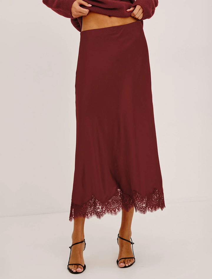 ebony skirt in crimson