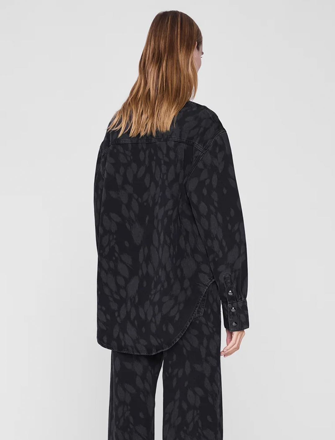samy shirt in abstract washed black