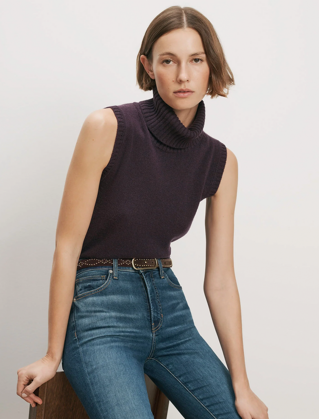 mazzy cashmere shell in dark eggplant