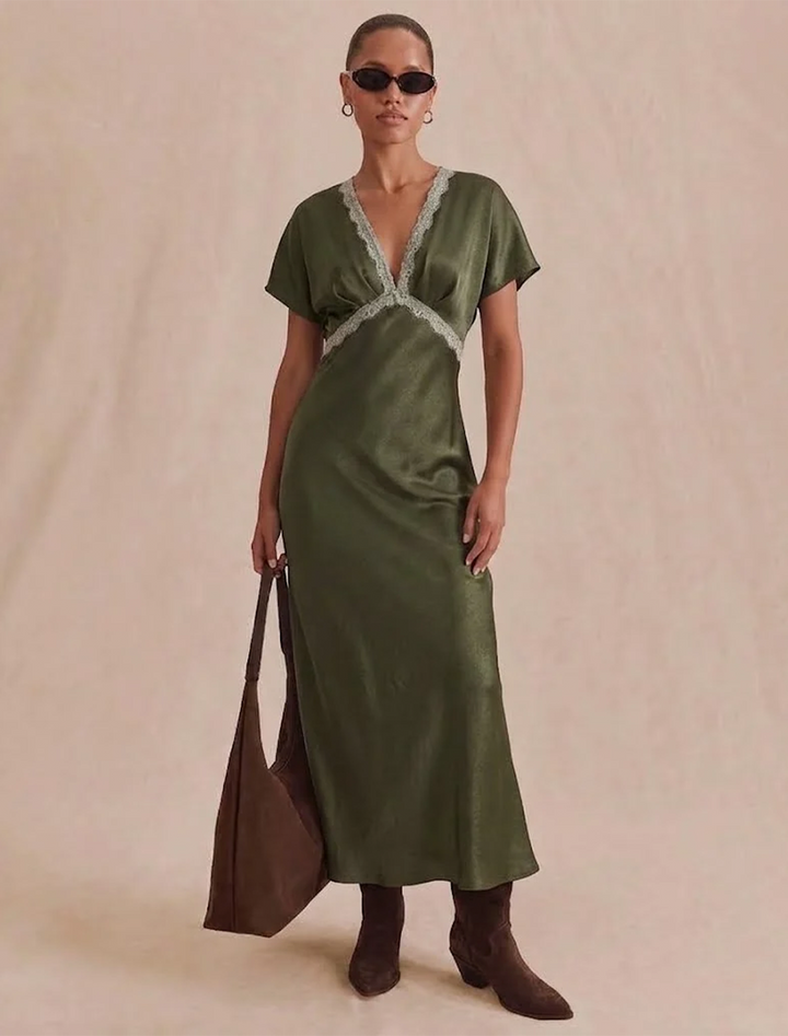 brynley dress in pine