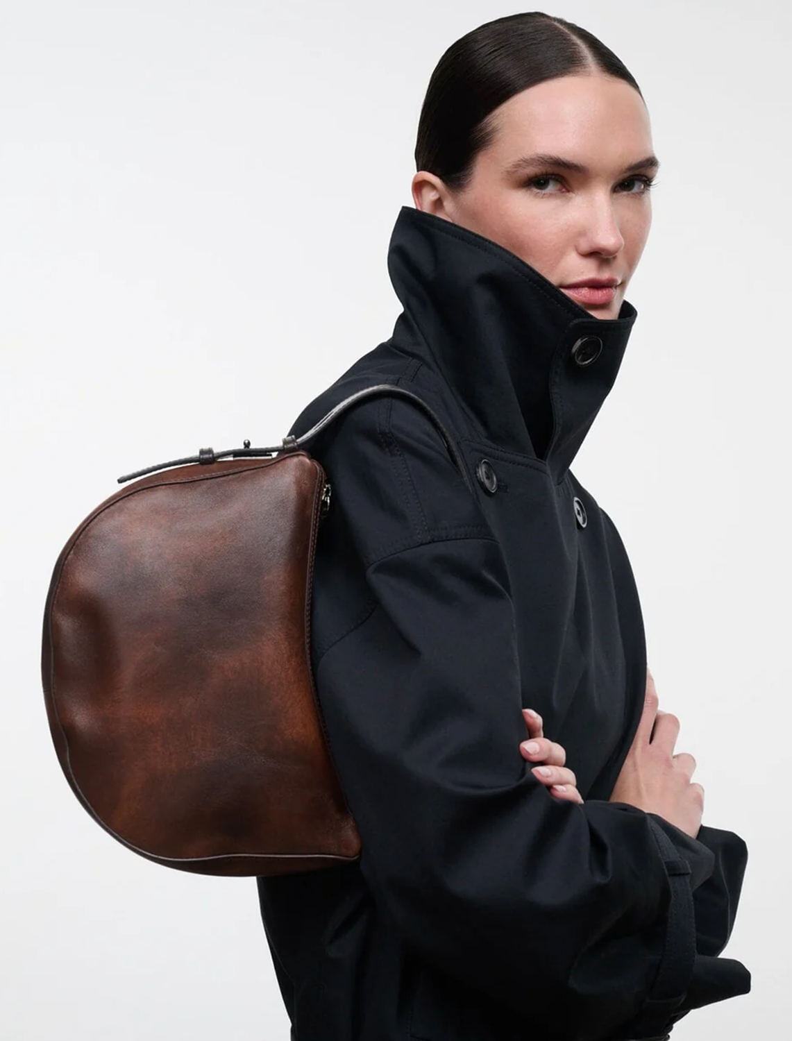 levi bag in distressed espresso