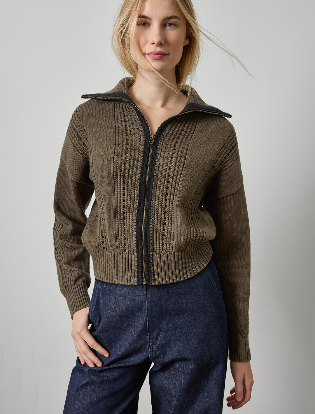 contrast collar zip cardigan in olive