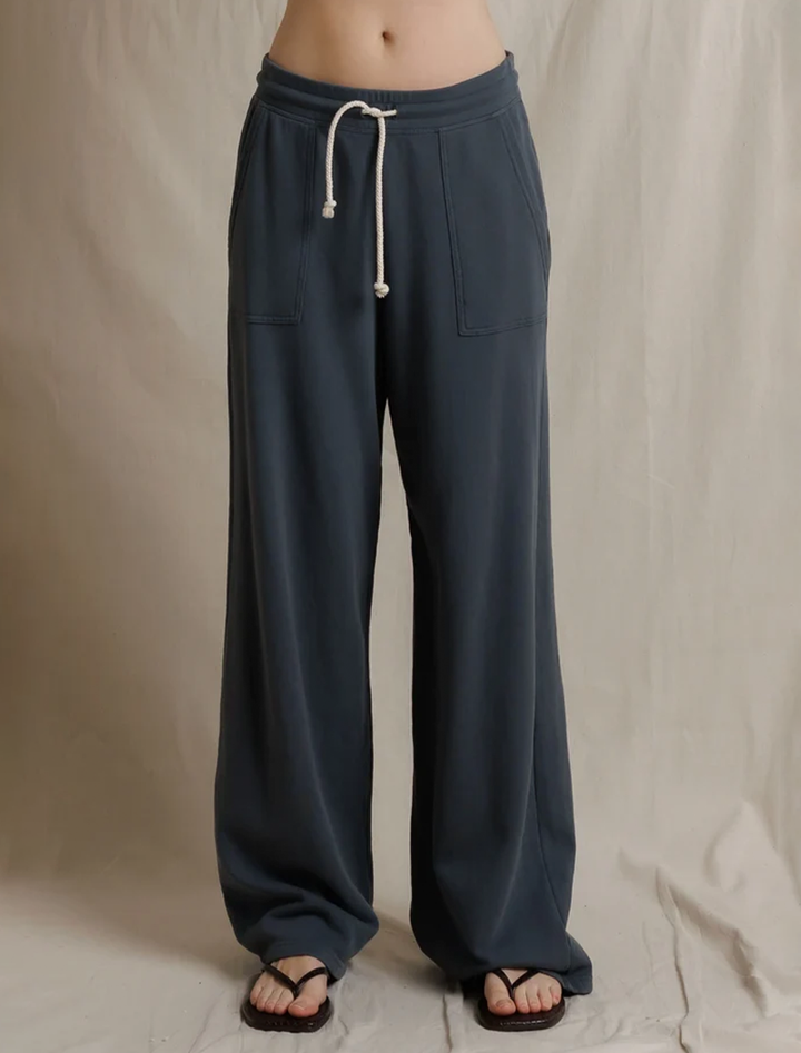 noa patch pocket lounge pant in turbulance