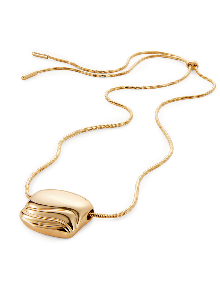 rue pendant necklace in gold