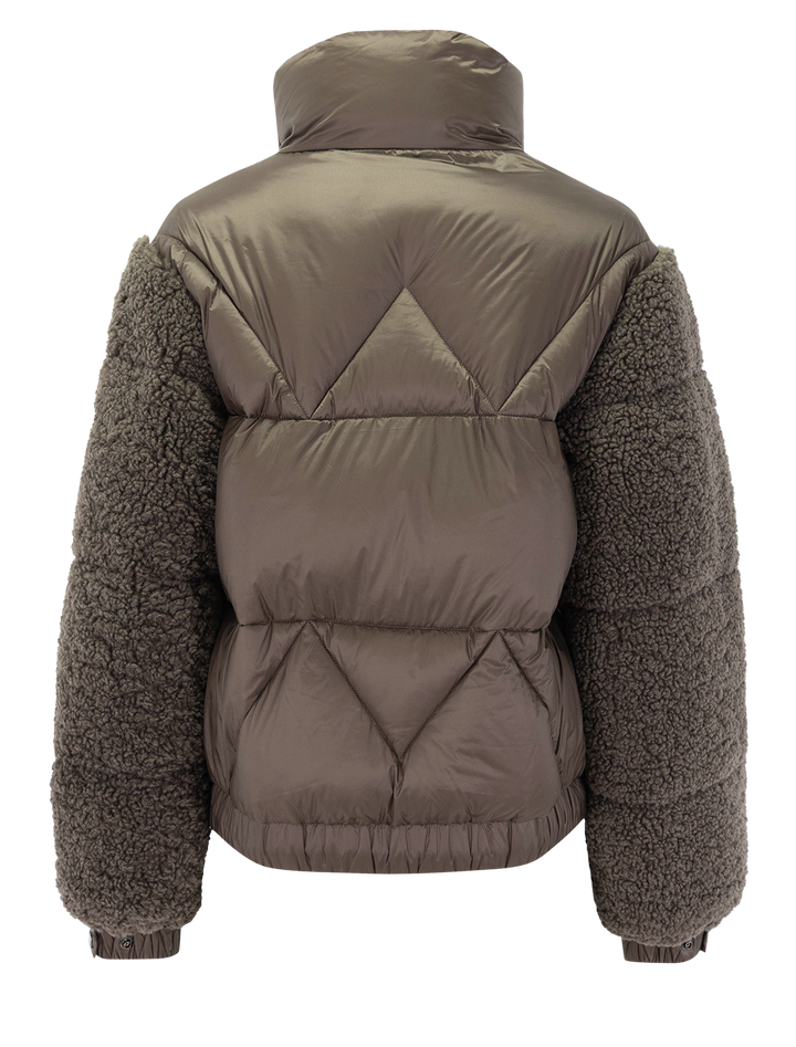 queeny in ash brown