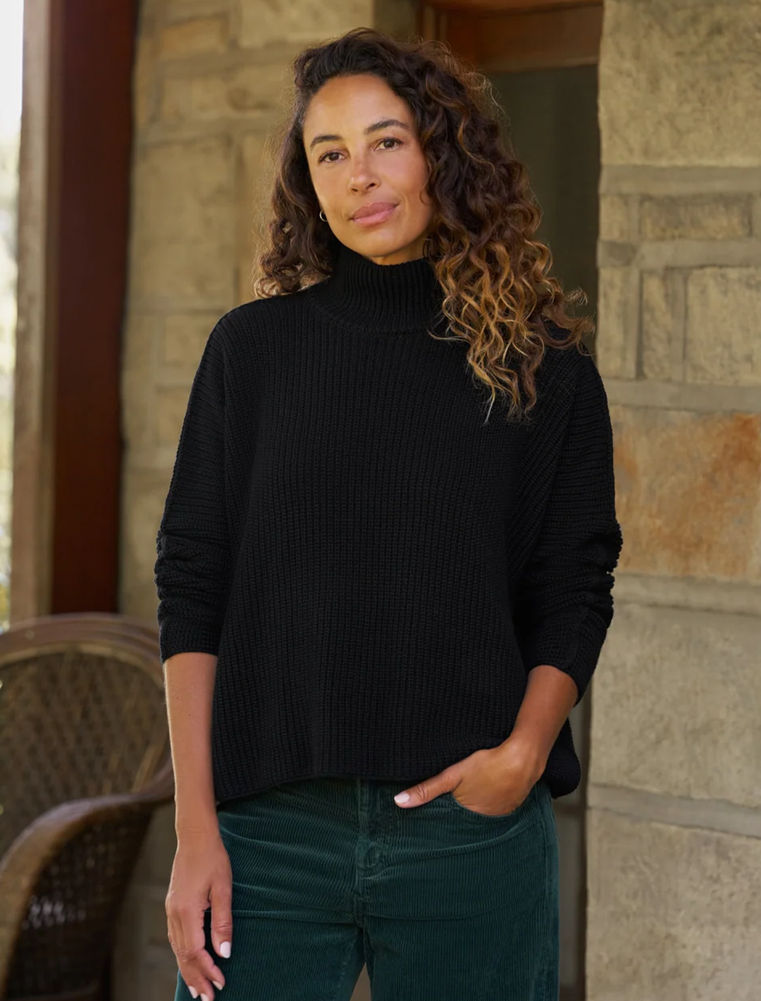 montecito turtleneck in black