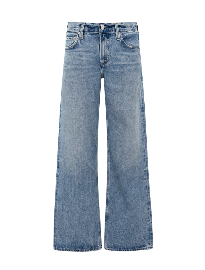 lindz straight in hikari