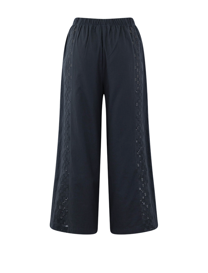 kenzie geo eyelet pant in lead